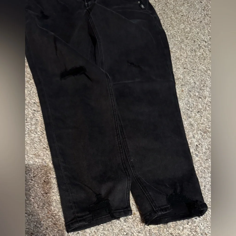 NWT Silver Avery Curvy High Rise Skinny Crop Black Jeans - Picture 5 of 5